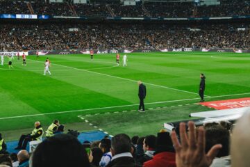 Photo AI Replace Managers